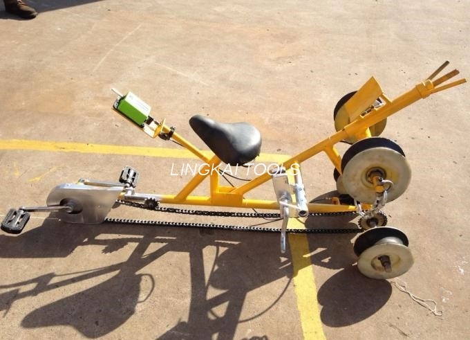 Instrument pentru linia de transmisie pentru biciclete pentru două conductoare de pachet